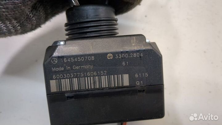 Замок зажигания Mercedes ML W164