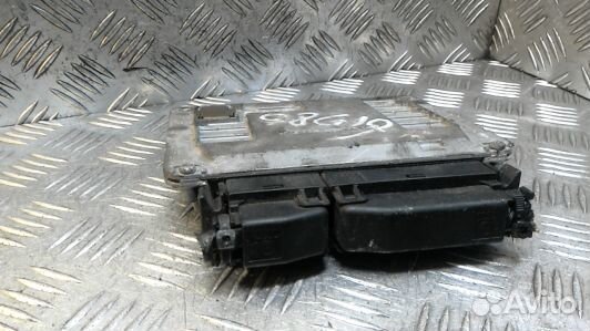 Блок управления двигателем volkswagen polo 5 (6R)