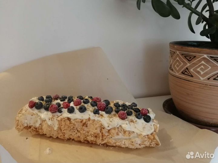 Меренговый рулет