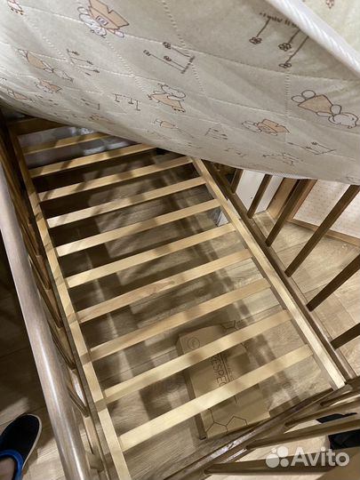 Детская кровать с матрасом