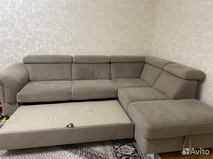 Угловой диван