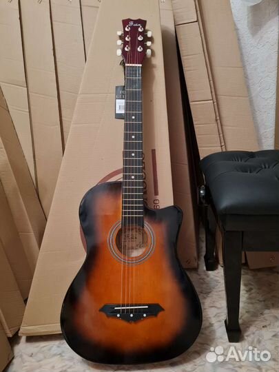 Акустическая гитара