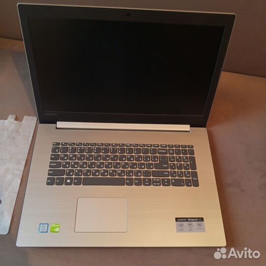 Ноутбук Lenovo ideapad 330 17ikb