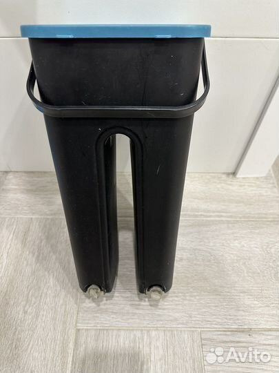 Ведро для швабры с отжимом