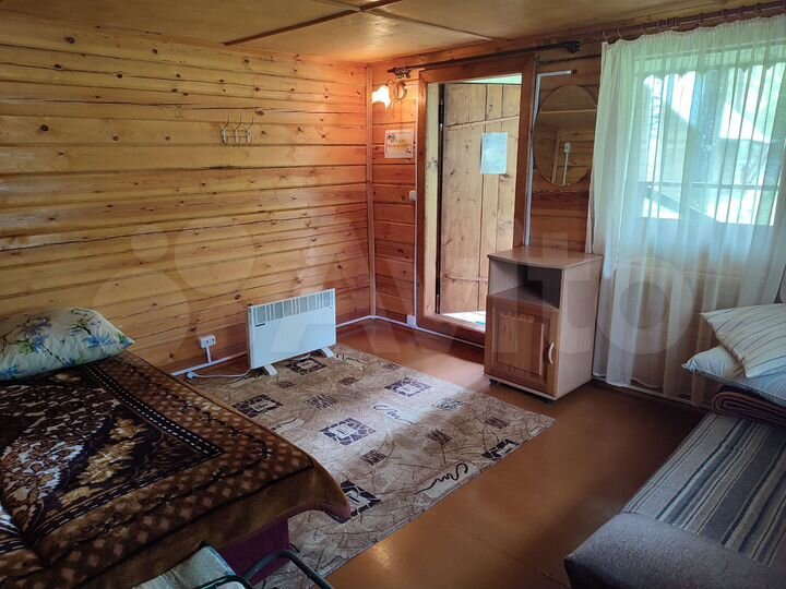 Дом 24 м² на участке 40 сот.