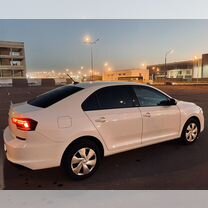 Volkswagen Polo 1.6 AT, 2021, 96 000 км, с пробегом, цена 1 390� 000 руб.