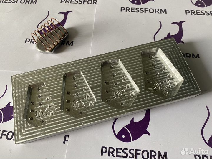 Форма чпу для литья кормушек с пружиной