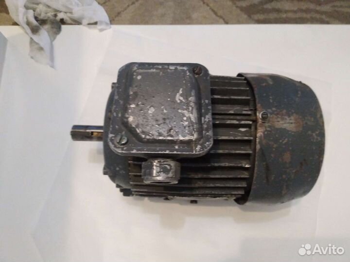 Электродвигатель 1,1 кВт 1500 об/мин на лапах