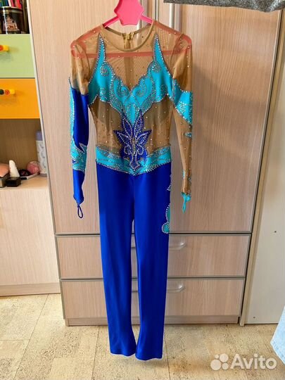 Платье для фигурного катания