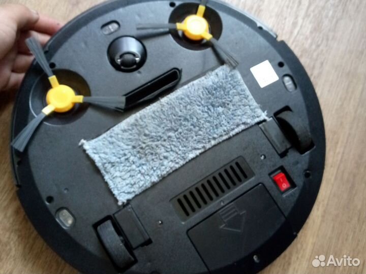 Робот пылесос