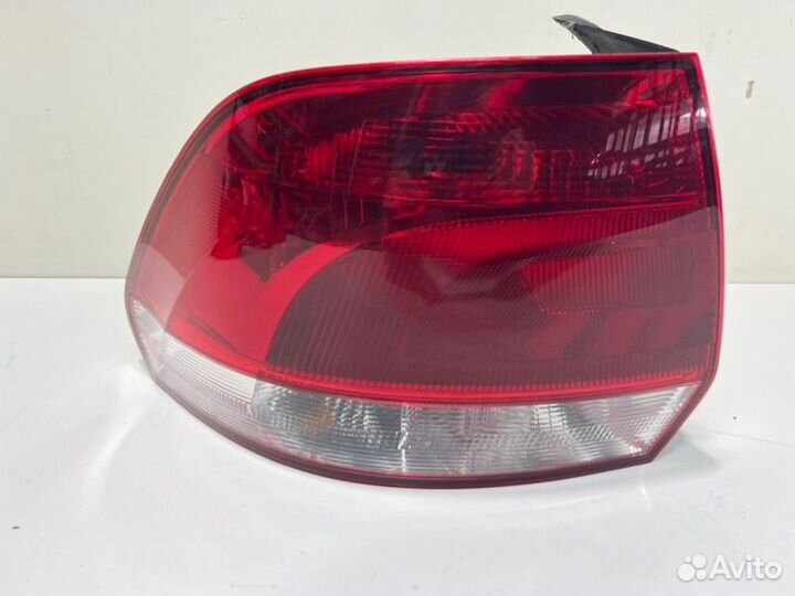 Фонарь задний левый Volkswagen Polo 5 2009-2015
