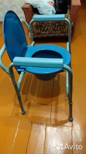 Санитарное кресло туалет