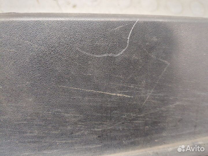 Накладка на порог правая передняя Chevrolet Trailblazer