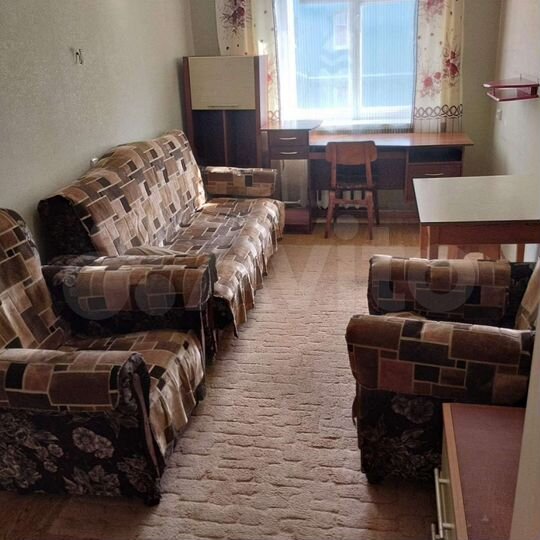 Комната 14 м² в 3-к., 2/5 эт.