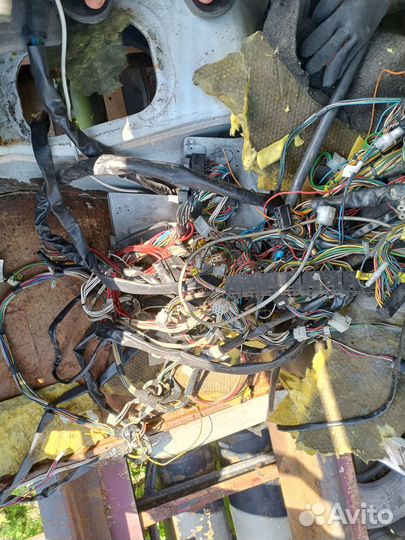 Volvo f16 проводка кабины