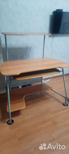 Компьютерный стол бу