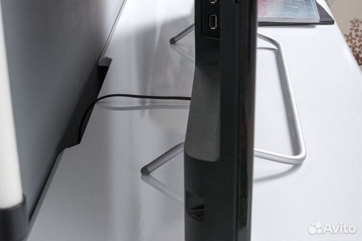 Тумба под тв