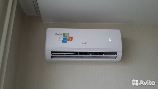 Установка сплит систем (прокладка трассы)