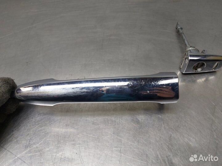 Ручка двери передняя левая Mitsubishi Outlander