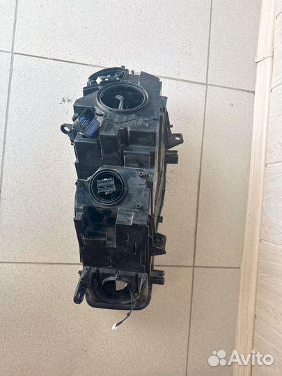 Фара правая Bmw x5 x6 F15 F16 LED