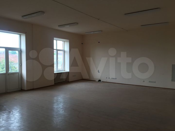 Офис, 2000 м²