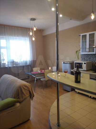 3-к. квартира, 72 м², 6/9 эт.