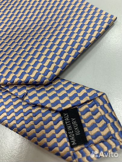 Новые мужские галстуки