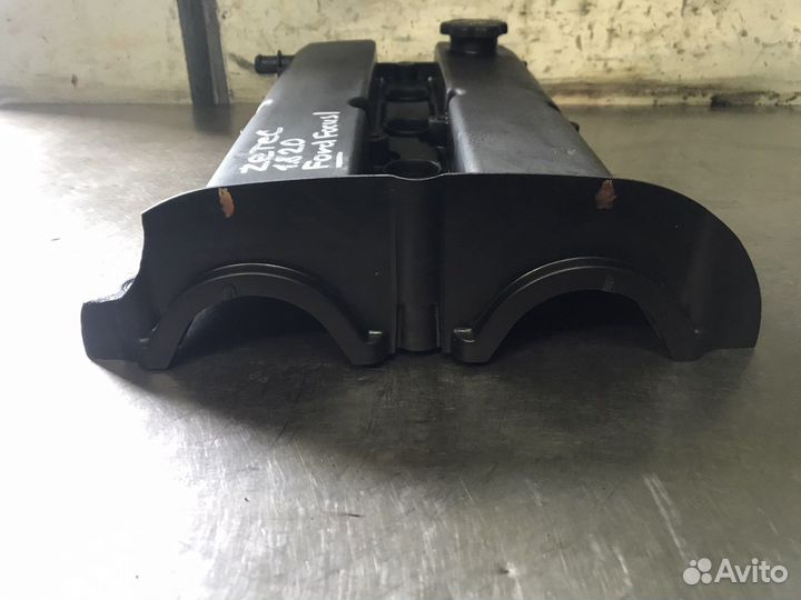 Клапанная крышка Ford 1.8-2.0 Focus 1 Maverick 2