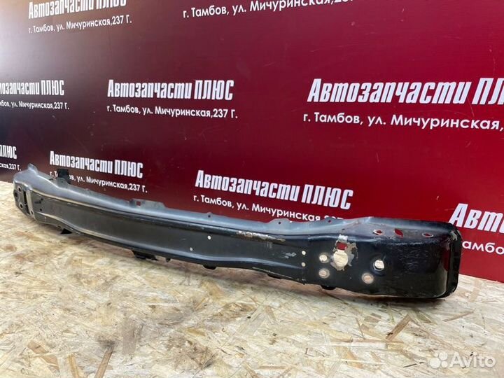 Усилитель бампера передний Renault Logan