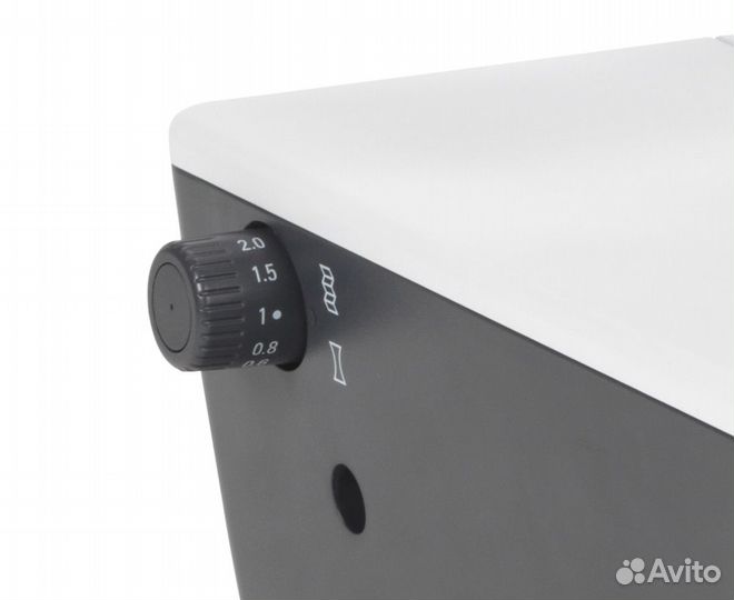 Оверлок Bernette B44