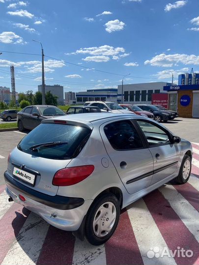 Peugeot 206 1.4 МТ, 2001, 170 000 км
