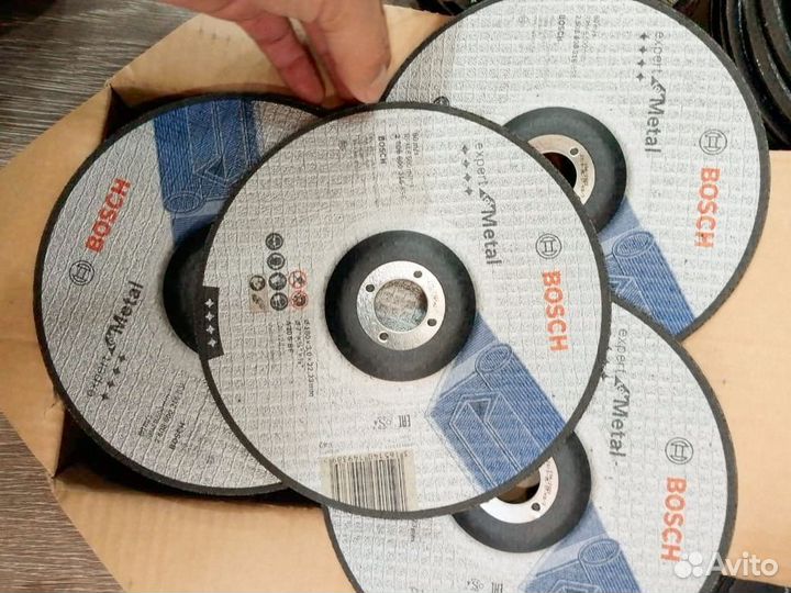 Отрезной диск Бош (Bosch) по металлу 180мм