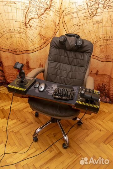 Джойстик и дроссель + геймерское кресло