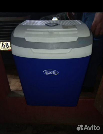 Автомобильный холодильник