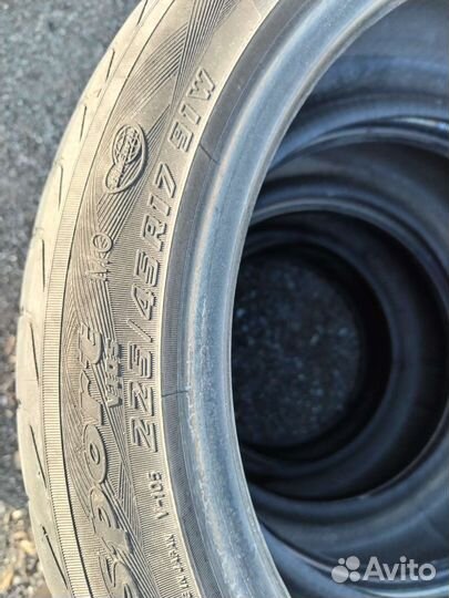 Yokohama Advan Sport V105 225/45 R17