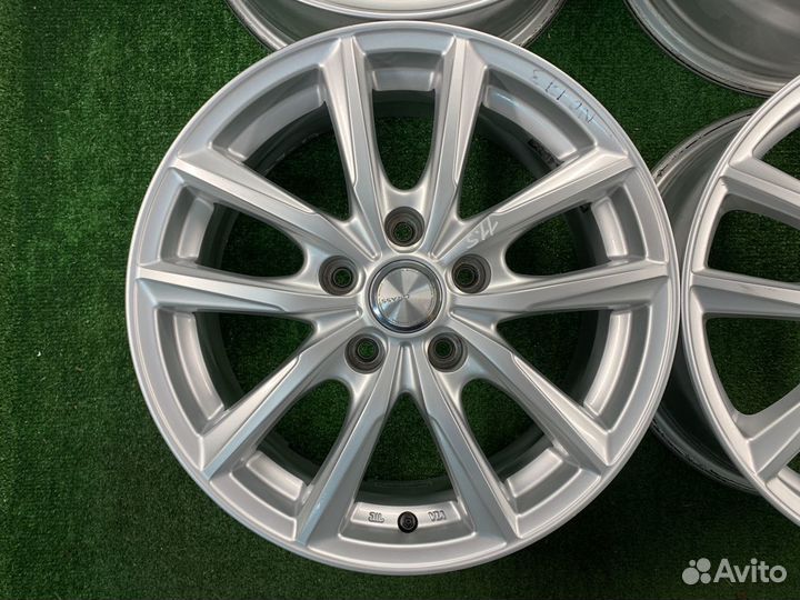 R16 Bridgestone Grass 5x114.3 6.5JJ ET+38 Цо73,1мм