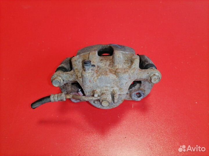 Суппорт передний левый Hyundai Solaris RB G4FA