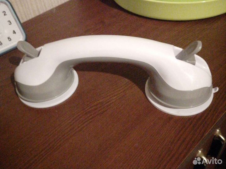 Ручка на присосках