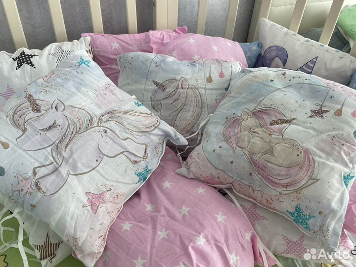 Детские подушки в кроватку