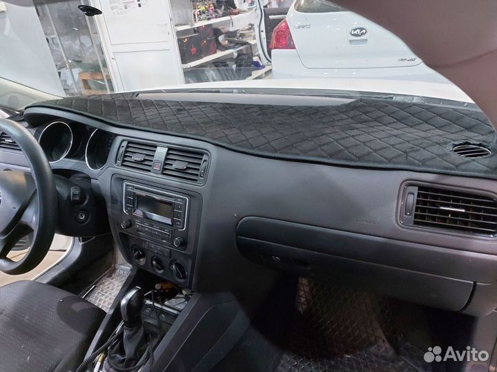 Накидка на панель Volkswagen jetta 6, 2010-2019