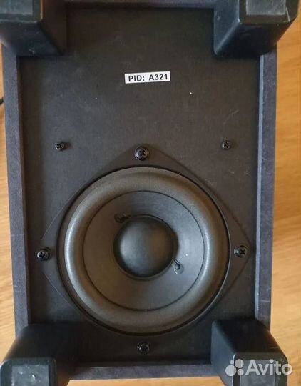 Logitech Z313 — Акустика формата 2.1 c Сабвуфером