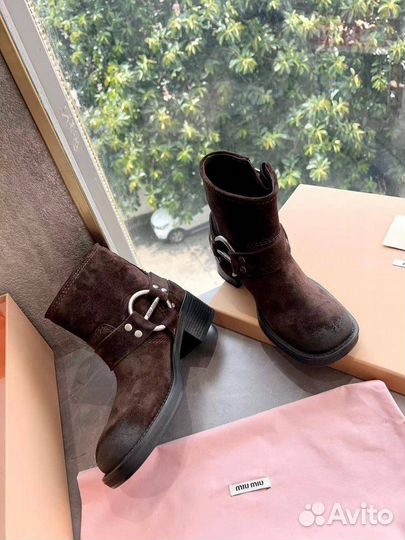 Ботинки замшевые коричневые Miu Miu 36-41