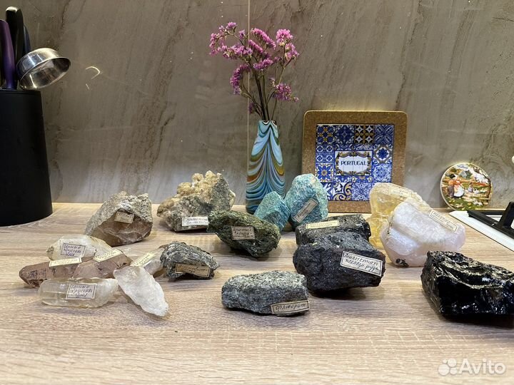 Минералы камни кристаллы геологическая коллекция