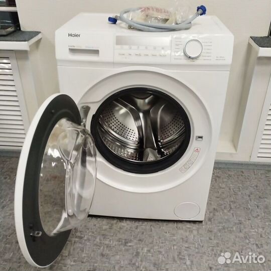 Стиральная машина Haier HW-60-BP10929B