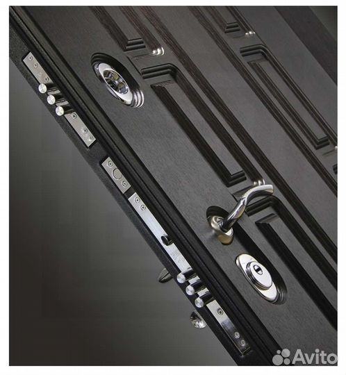 Входная дверь зеркалом