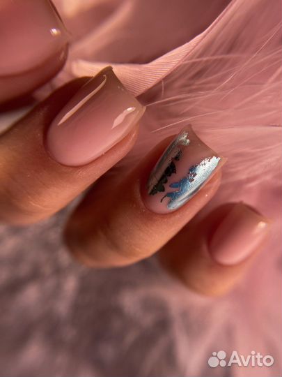 Маникюр с покрытием гель лак