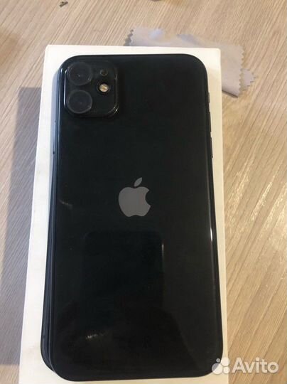 iPhone 11, 128 ГБ