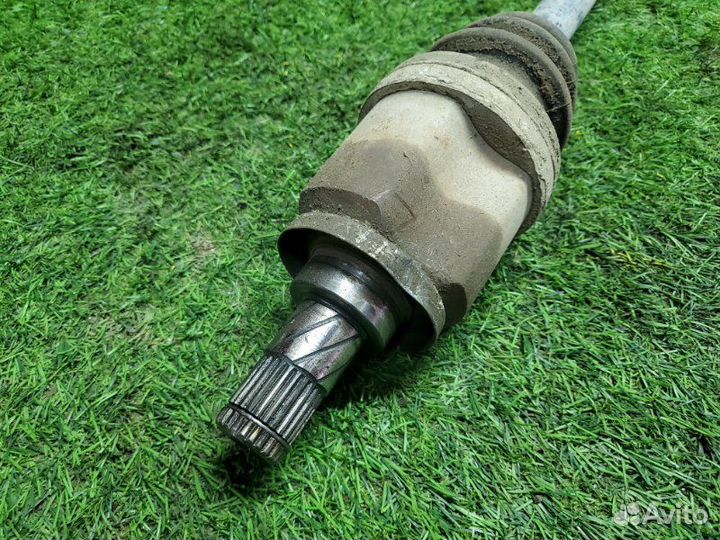 Вал приводной передний левый Nissan Almera N16