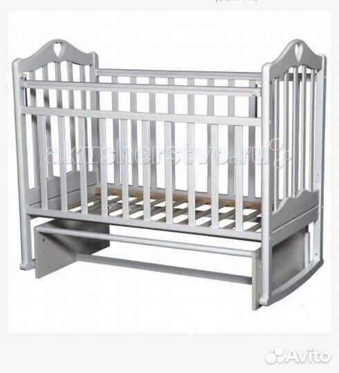 Детская кровать с бортом и матрасом