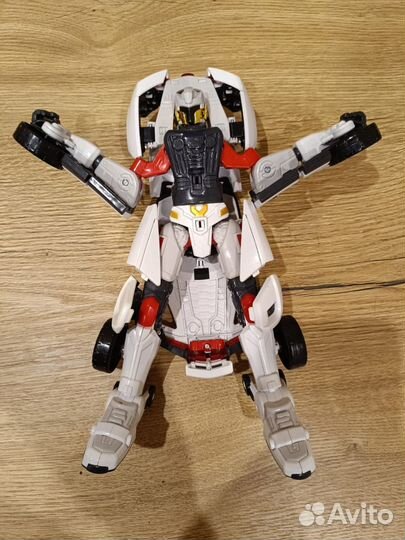 Tobot Y трансформер эволюция